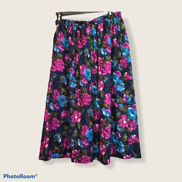 RE II by Gianna Vintage Floral Skirt, S/M - Picture 3 of 9